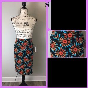 Lularoe Cassie Pencil Skirt NWT *Bundle and Save*